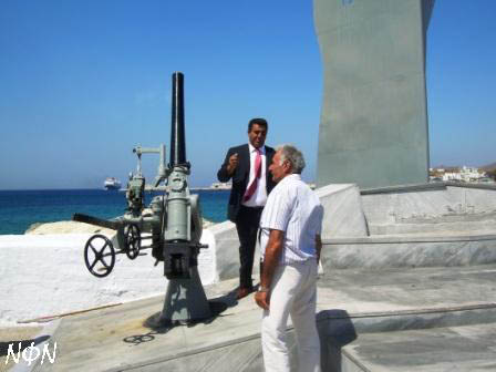 tinos004
