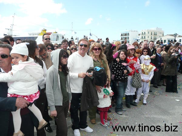 carnivaltinos2008 052