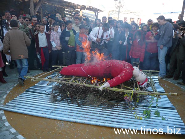 cremation2008 084