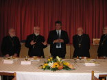 Γεύμα προς τιμήν της Καθολικής Ιεραρχίας