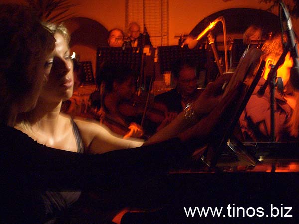 large-orchestra-040