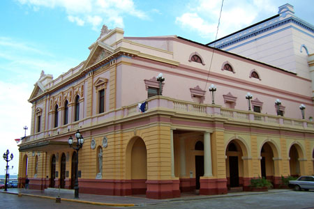 TEATRO NACIONAL 01