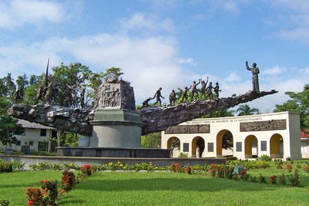 MONUMENTO PRESIDENTE 01