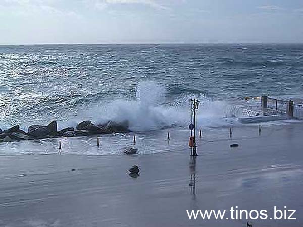wave-041