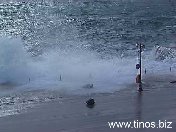 wave-050